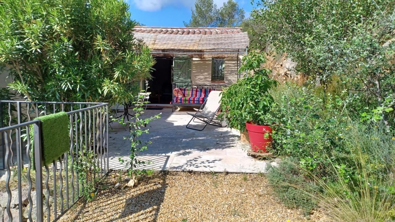 Une Chambre En Provence Correns المظهر الخارجي الصورة